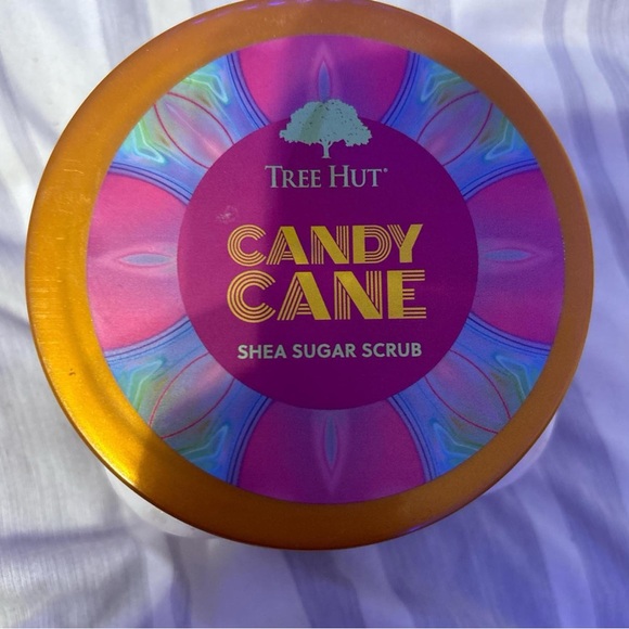 Tree hut discontinued scrub! - Picture 2 of 2